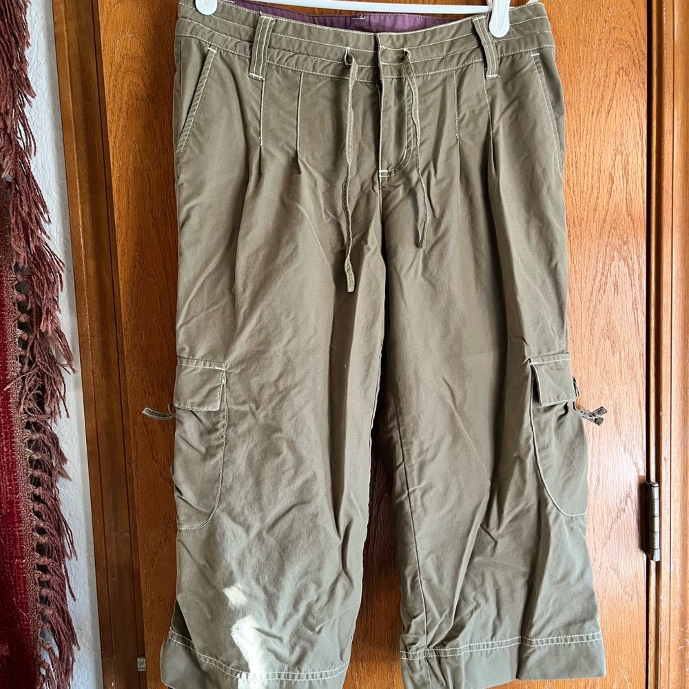Athleta Olive Green Capris